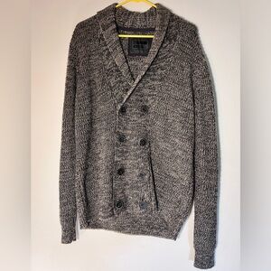 Men’s Forever 21 brown and tan button up sweater. Size medium.